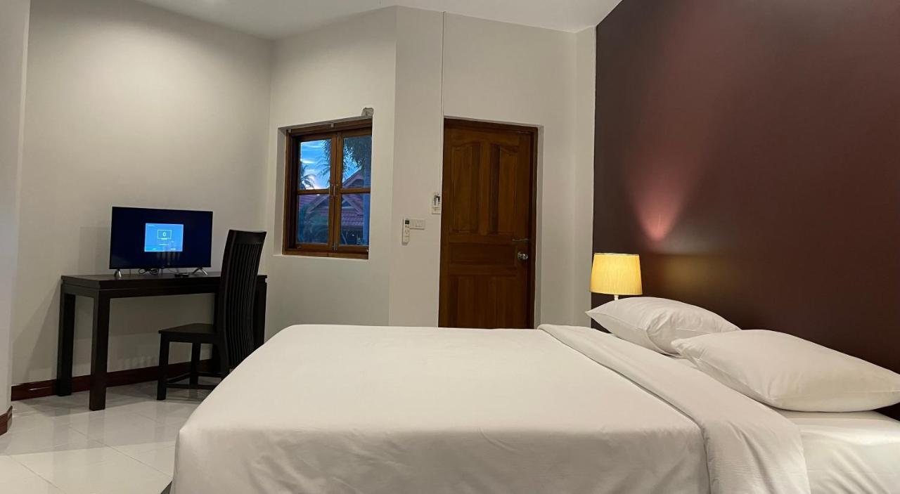 The Pace Phuket Boutique Resort Rawai Dış mekan fotoğraf